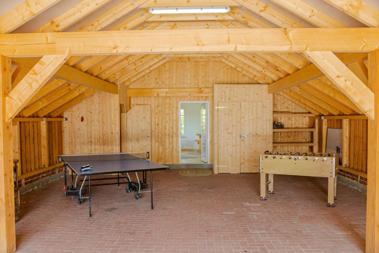 הוילה Südbrookmerland Reetdach Ostfriesenhaus מראה חיצוני תמונה